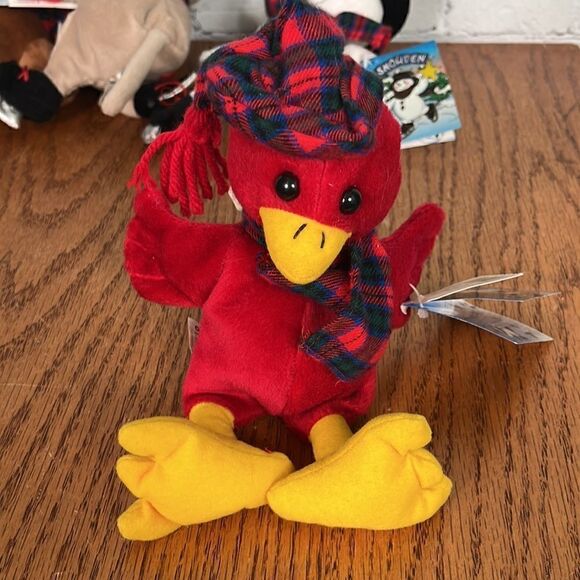 Snowden & Friends Mini 9” Plush’s includes 4 beanie stuffies - Picture 8 of 9